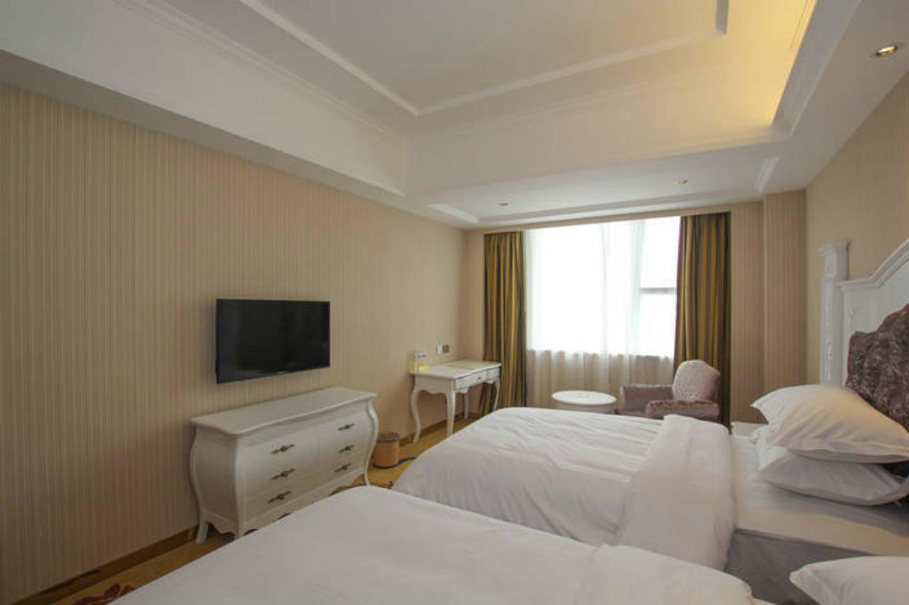 Vienna Hotel Guilin Mixc Mall Bagian luar foto